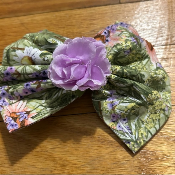 Bows - Picture 8 of 9